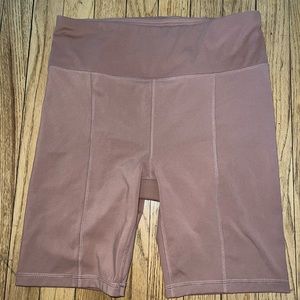 Mono B Dusty Pink Biker Shorts Size L- Can fit M